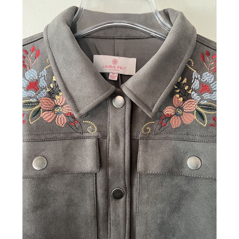 Laurie Felt Faux Suede Jacket Embroidery Grey Size Medium Super Soft Pockets‎